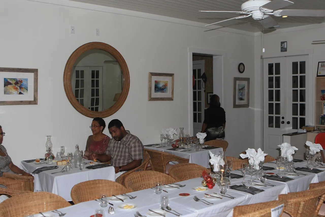 The Sandpiper Inn Crossing Rocks Bahamas